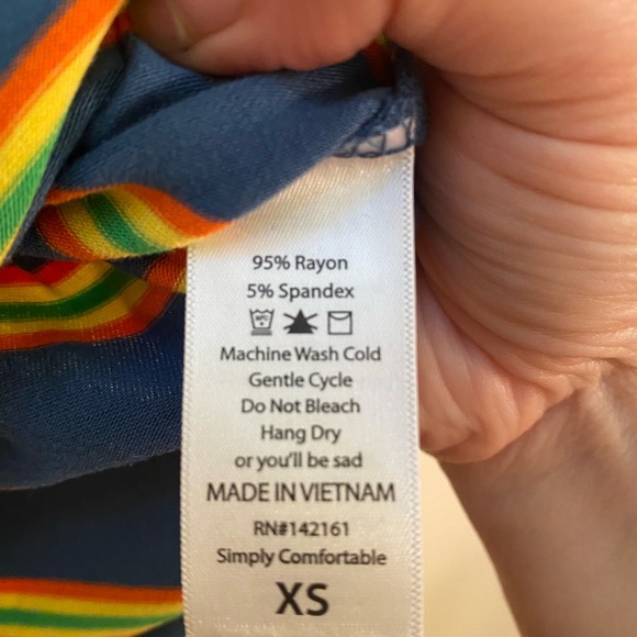 Lularoe Irma tunic - Picture 4 of 4